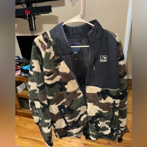 American Eagle Camo Fleece Jacket